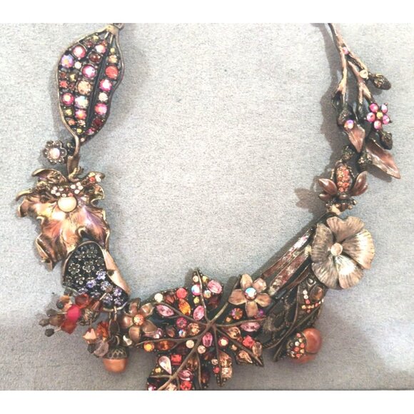 Vintage-Inspired Floral & Leaf Statement Necklace With Pearl  & Rhinestones - Picture 3 of 4